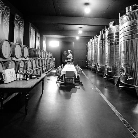 Wine Hotel Cesarica Medugorje Bagian luar foto