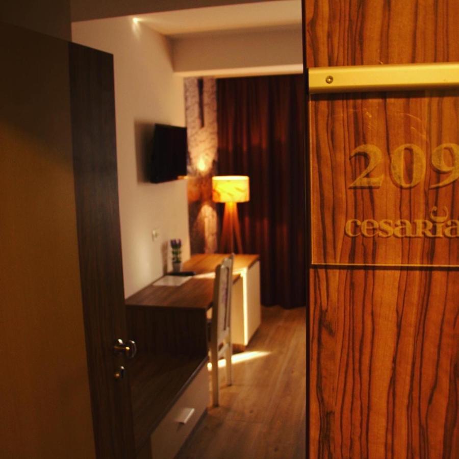 Wine Hotel Cesarica Medugorje Bagian luar foto