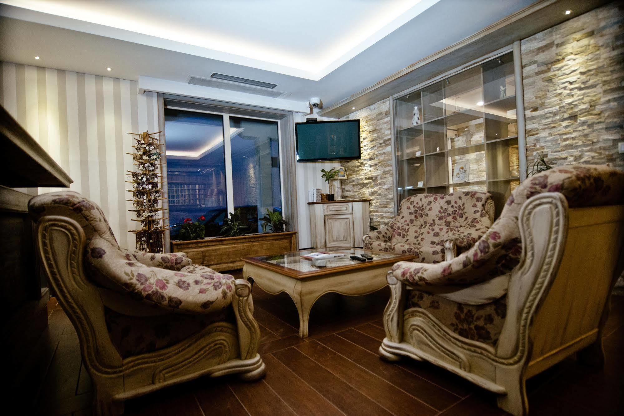 Wine Hotel Cesarica Medugorje Bagian luar foto