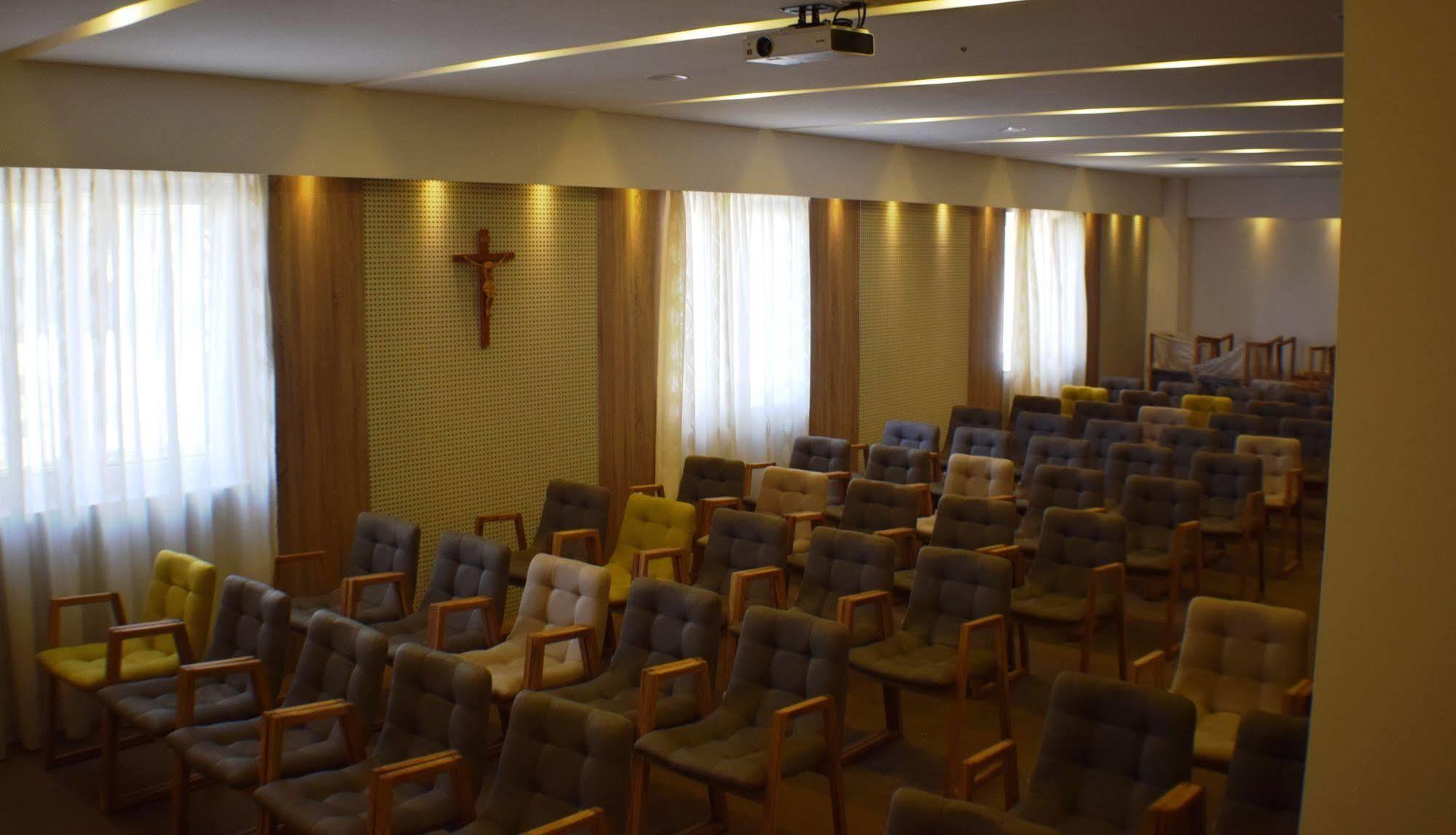 Wine Hotel Cesarica Medugorje Bagian luar foto